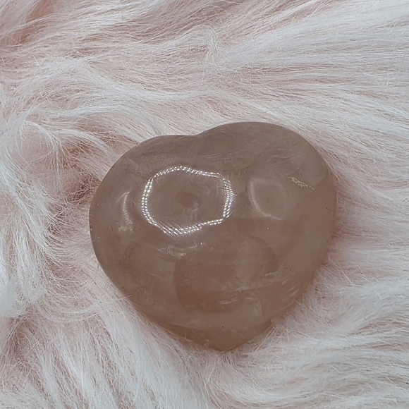 Rose Quartz Heart Crystal Stone - Picture 4 of 4